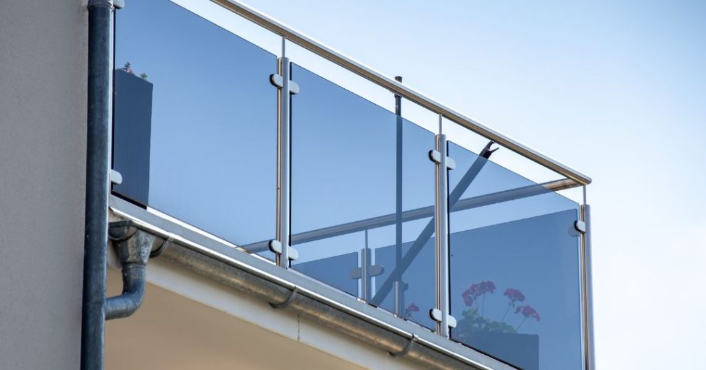 Guarda-corpo de vidro em Porto Alegre